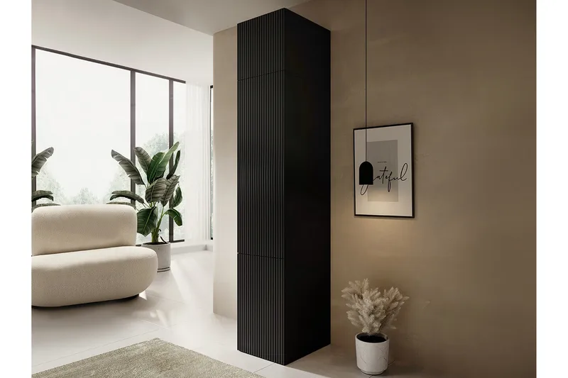 Juniskär Highboard - Svart - Products - Förvaring - Skåp - Förvaringsskåp