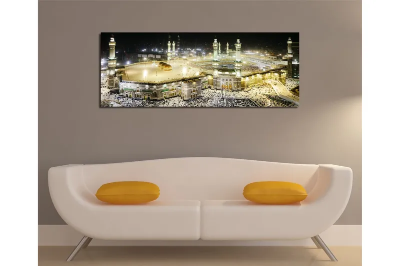 Canvastavla 80x30 cm - Storslagen vy över den heliga platsen i Mecka vid nattens ljus - Guld / Grön / Svart - Products - Inredning - Tavlor & posters - Canvastavla