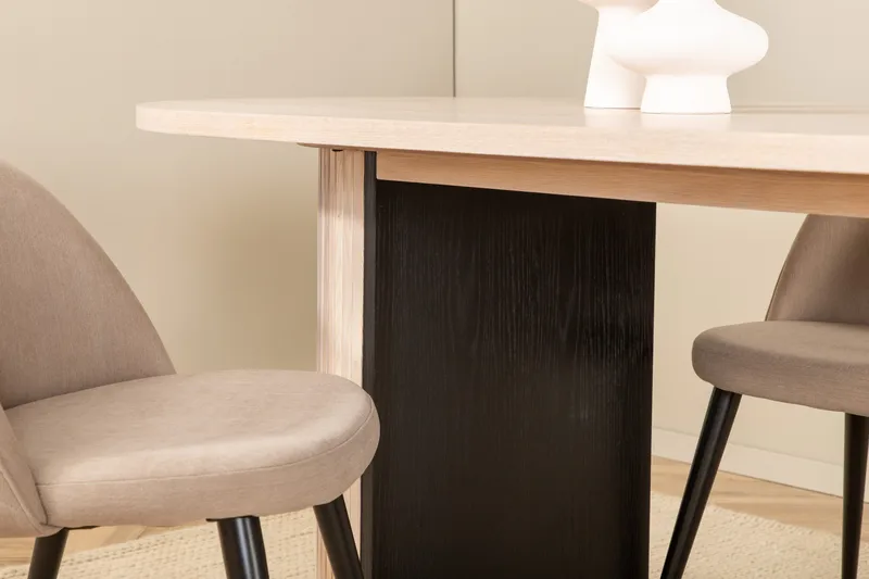 Bianca Matgrupp 200 cm Oval med 4 Velvet stolar - Svart - Products - Möbler - Bord & matgrupp - Matgrupp