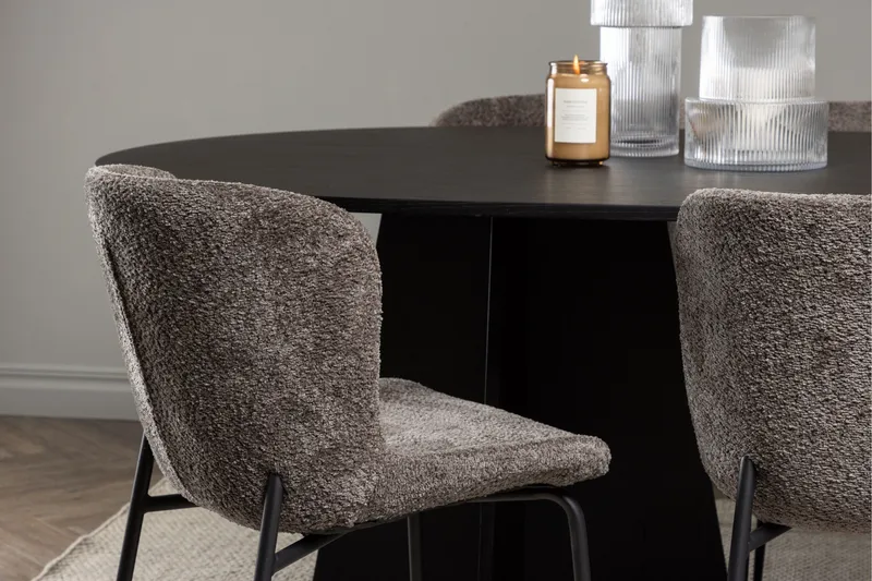 Bootcut Matgrupp 230 cm Oval med 6 Modesto stolar - Svart - Products - Möbler - Bord & matgrupp - Matgrupp