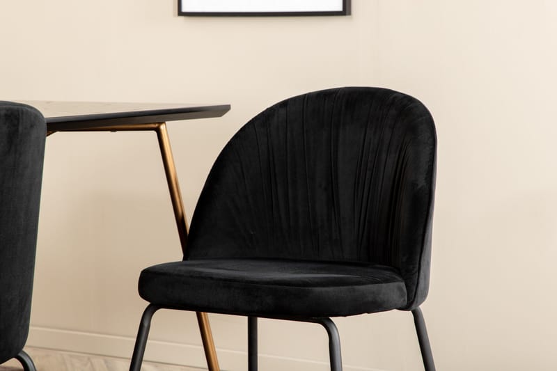 Petra Matgrupp 190 cm Rektangulär med 6 Wrinkles stolar - Svart - Products - Möbler - Bord & matgrupp - Matgrupp