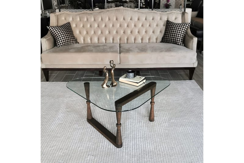 Sabani Soffbord 96 cm Trekantig - Valnötsbrun - Products - Möbler - Bord & matgrupp - Soffbord