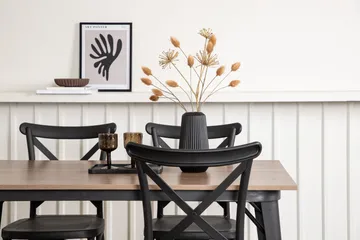 Tempe Matgrupp 140 cm Rektangulär med 4 Crosett stolar - Svart - Products - Möbler - Bord & matgrupp - Matgrupp