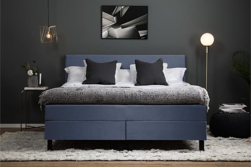 Lucky Komplett Sängpaket 160x200 Latex Slät Sänggavel - Mörkblå - Products - Möbler - Säng - Kontinentalsäng