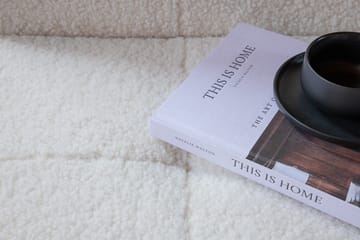 Bodil Bäddsoffa - Vit/Svart - Products - Möbler - Soffa - Bäddsoffa - Bäddsoffa längsbäddad