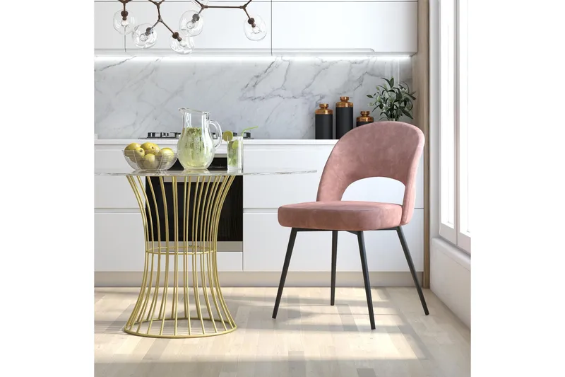 Alexi Matstol Rosa, CosmoLiving