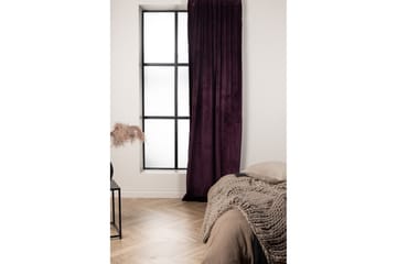 Mary Gardin 135x250 cm - Lila - Products - Textil & mattor - Gardiner - Gardinlängder - Kanallängd