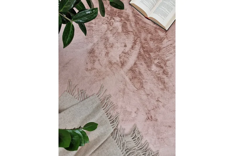 Heaven Ryamatta 80x160 cm - Rosa - Products - Textil & mattor - Matta - Modern matta - Ryamatta