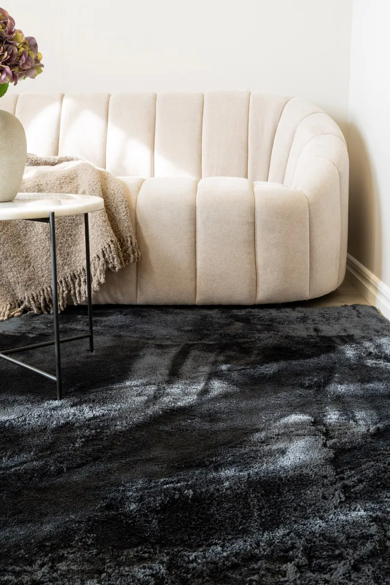 Cozy Ryamatta 110x160 cm Rektangulär - Svart - Products - Textil & mattor - Matta - Modern matta - Ryamatta