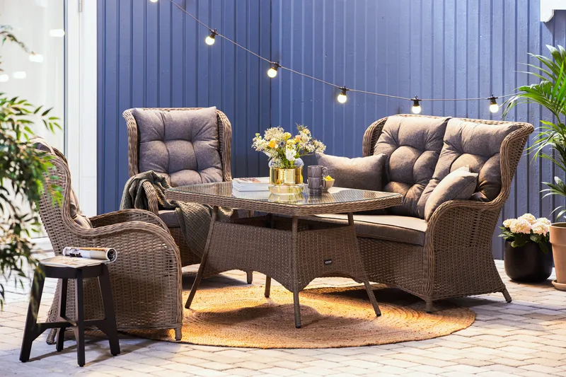 Marcus Soffgrupp 2-sits Ink. Fåtöljer - Brun / Gråa dynor - Products - Utemöbler & utemiljö - Loungemöbler - Loungeset & loungegrupp