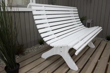 Norvald Trädgårdsbänk 140 cm - Vit - Products - Utemöbler & utemiljö - Loungemöbler - Loungesoffor